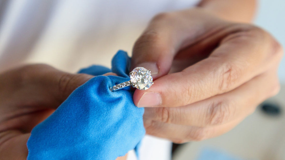 Silberreinigung von Schmuck - Tipps vom Juwelier