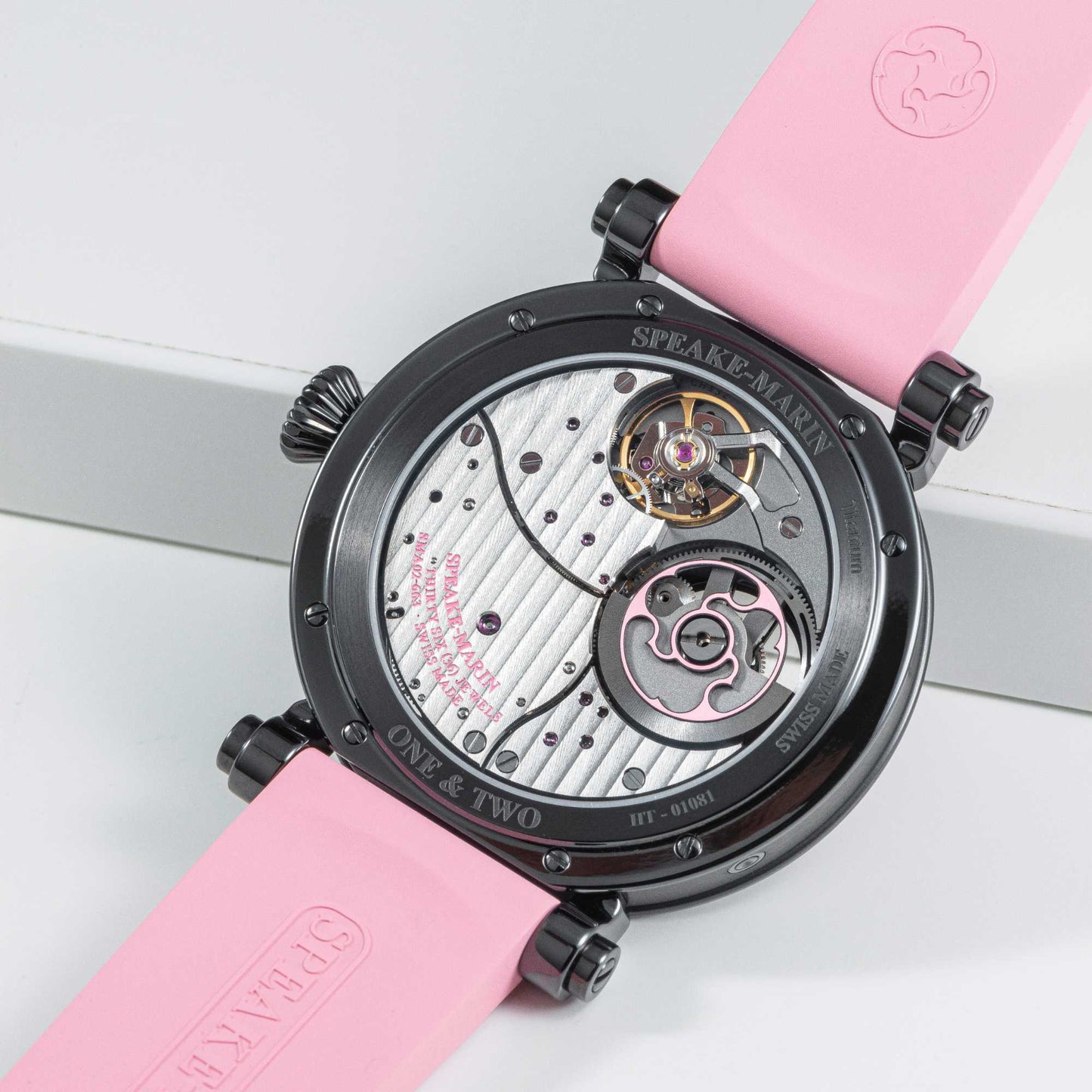 Dual Time Pink, von Speake-Marin (414209430) Dual Time Pink, von Speake-Marin (414209430)