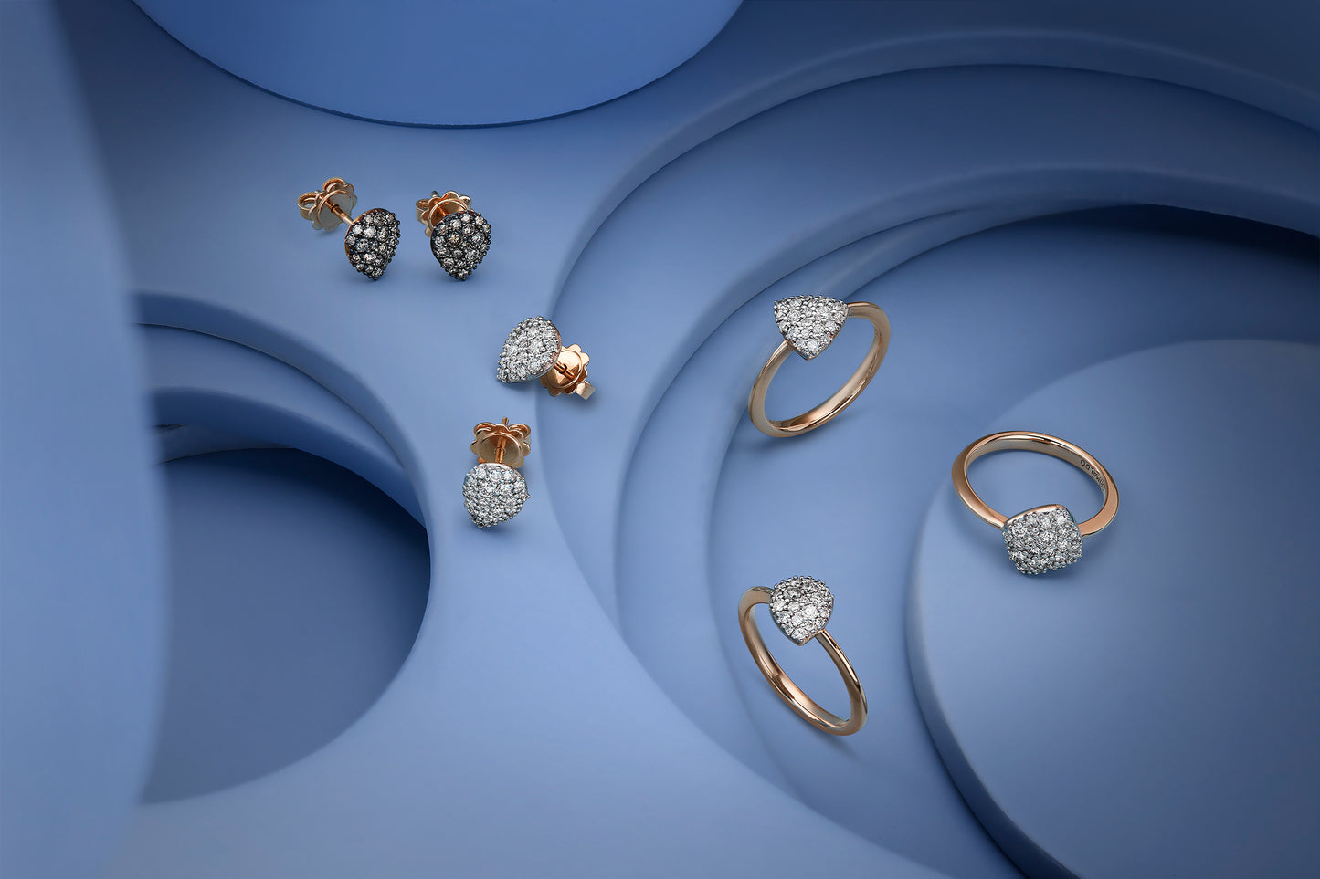Luce Ring Triangel Diamant Pavé weiß, Roségold mit weißen Diamanten 0,33ct von Grimaldo Firenze online kaufen (Ref. LU-RG03PW-01)