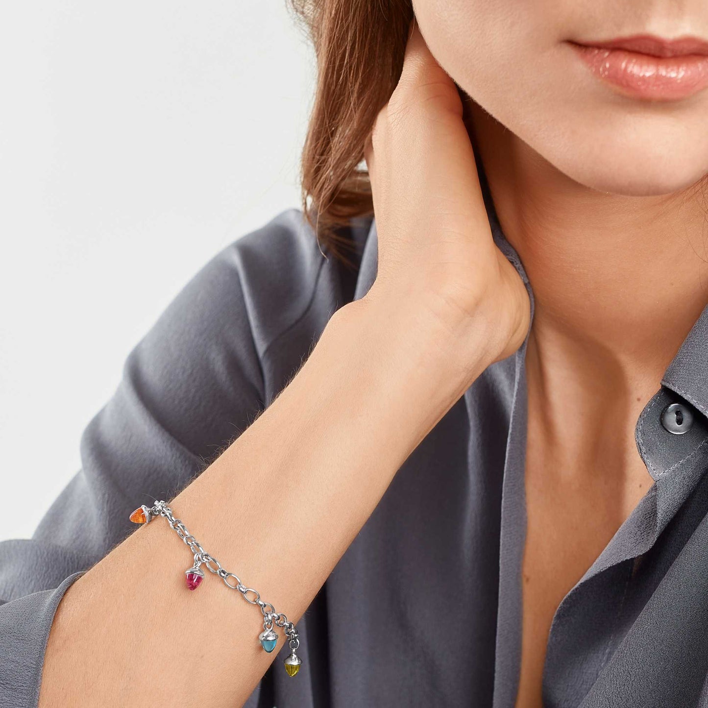 MIKADO Charm Armband Candy, Weißgold • Edelsteine von Tamara Comolli (B-MC-Ch-Can-wg) MIKADO Charm Armband Candy, Weißgold • Edelsteine von Tamara Comolli (B-MC-Ch-Can-wg)