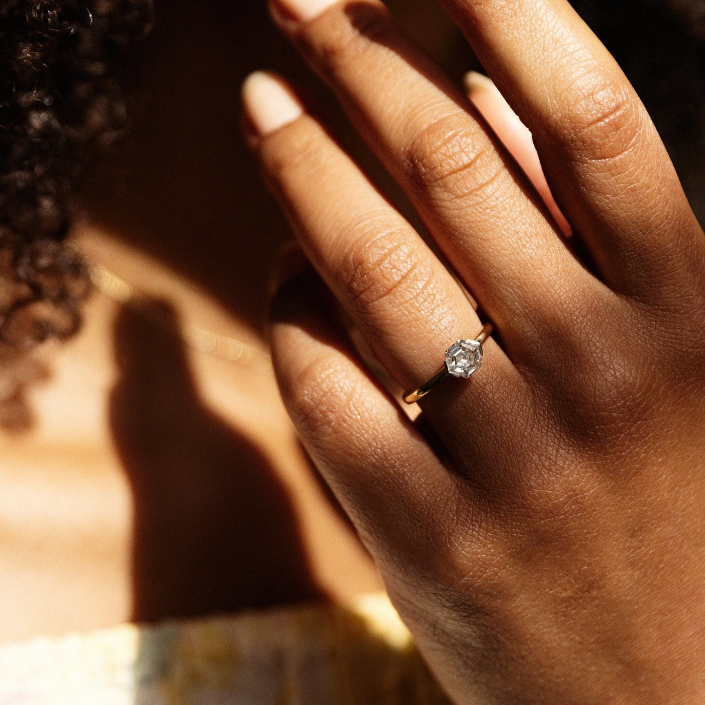 Meghan Ring in Gelbgold von The Good Bling Berlin