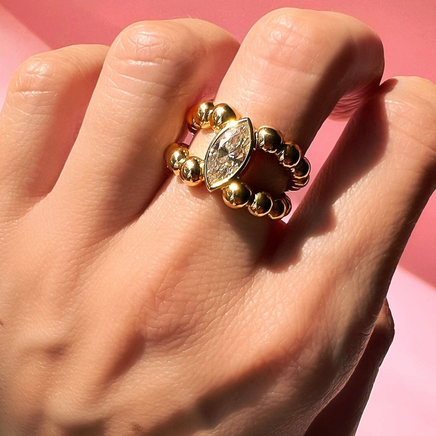Pippa Ring Marquise in Gelbgold von The Good Bling Berlin
