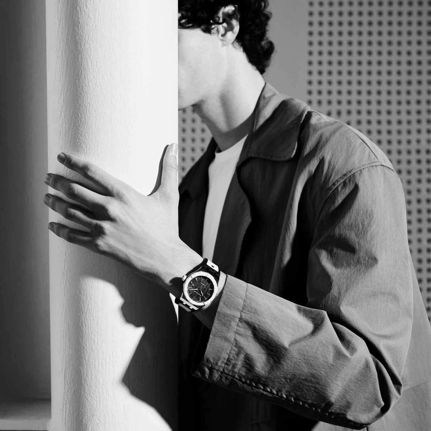 Aikon Automatic 43mm von Maurice Lacroix (AC6008-SSL70-330-2)