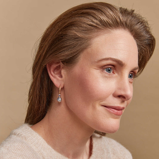 Confetti Einhänger, Roségold • Saphir von Bron (8OR4887LKAKB9)