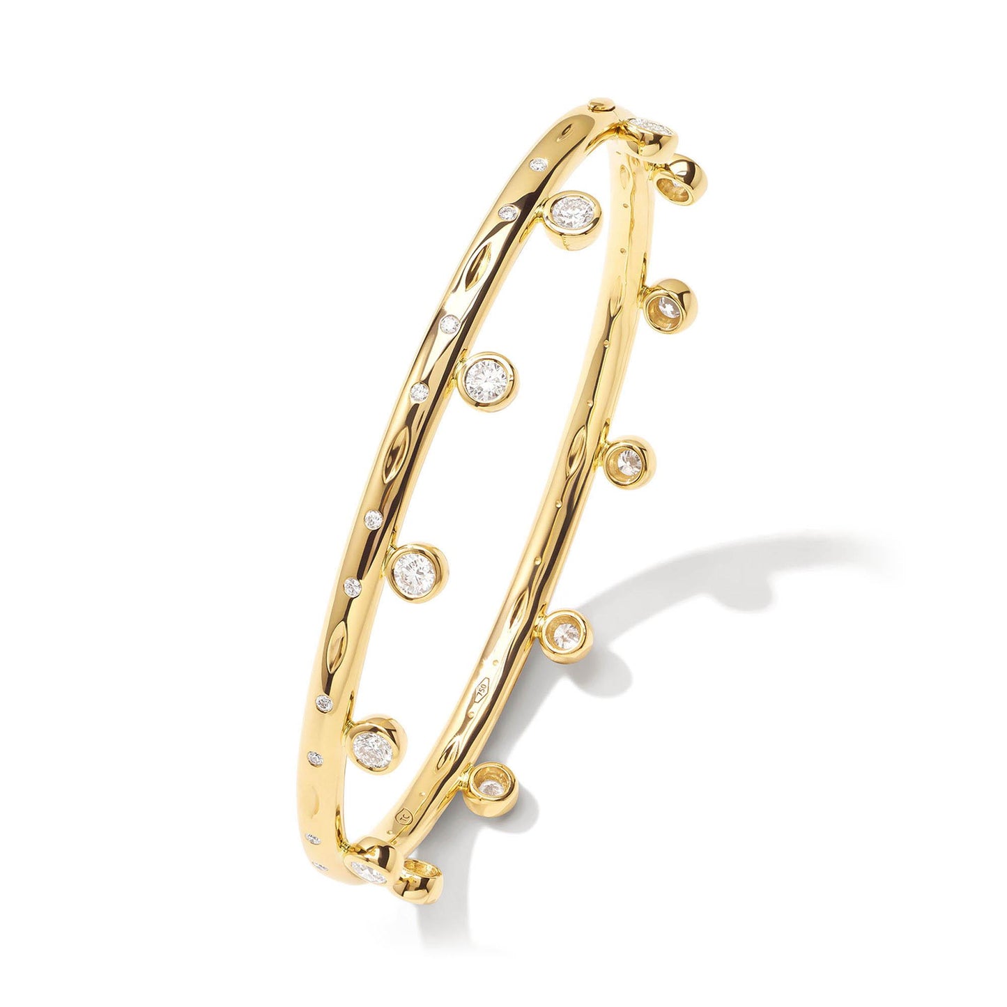 GYPSY Armspange Classic medium, Gelbgold • Diamant von Tamara Comolli (BA-Gyp-Cl-17-yg) GYPSY Armspange Classic medium, Gelbgold • Diamant von Tamara Comolli (BA-Gyp-Cl-17-yg)