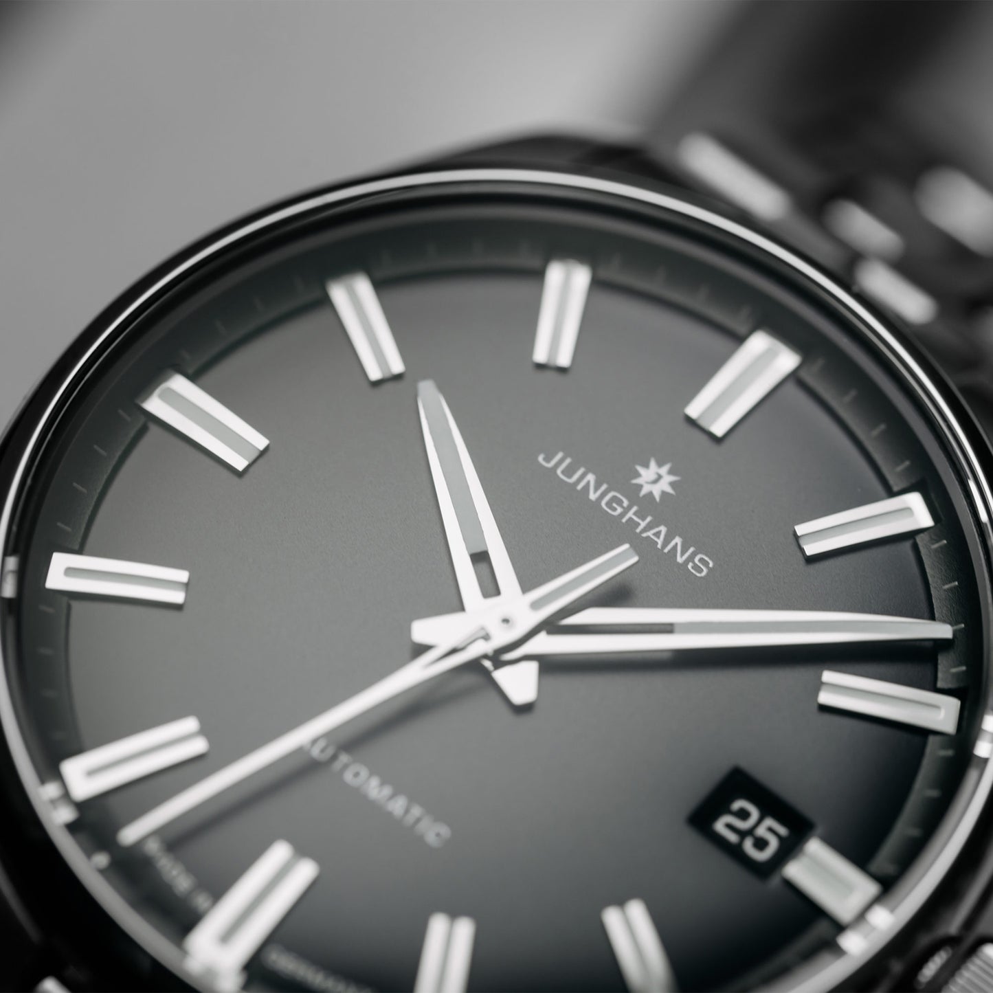 Meister S Automatic 36, Edelstahl von Junghans (27/4580.44)