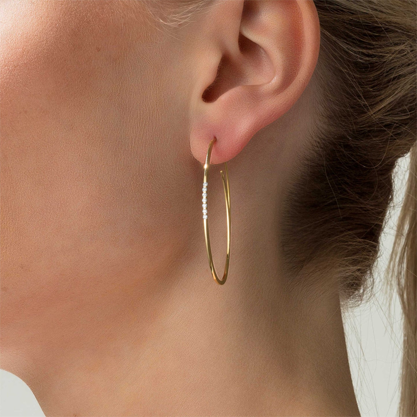 Linear Brillant Creolen • Diamant von Niessing (N364912-7br-cy) Linear Brillant Creolen • Diamant von Niessing (N364912-7br-cy)