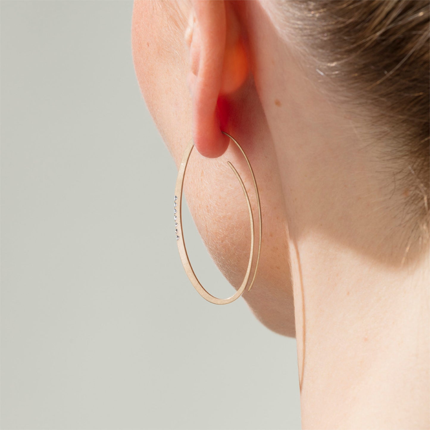 Linear Brillant Creolen • Diamant von Niessing (N364912-7br-rw)