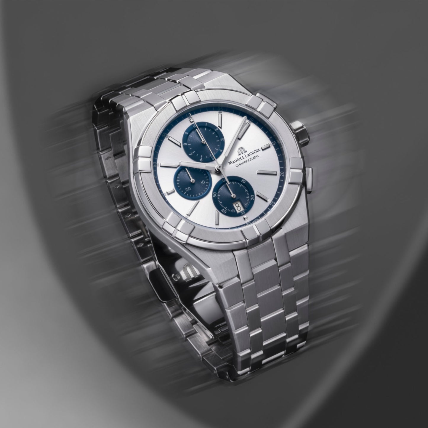 Maurice Lacroix Aikon Quarz Chronograph (AI1118-SS002-230-1) aus Silber mit Quarz