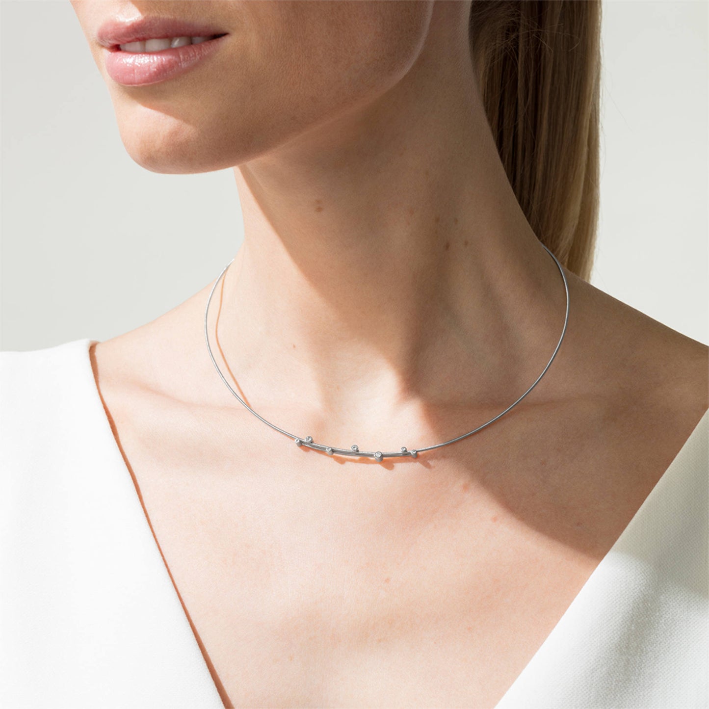 Niessing Artist Anhänger für 1,2 mm Schnur (N353907-43mm-7br-pt) aus Platin mit Diamant