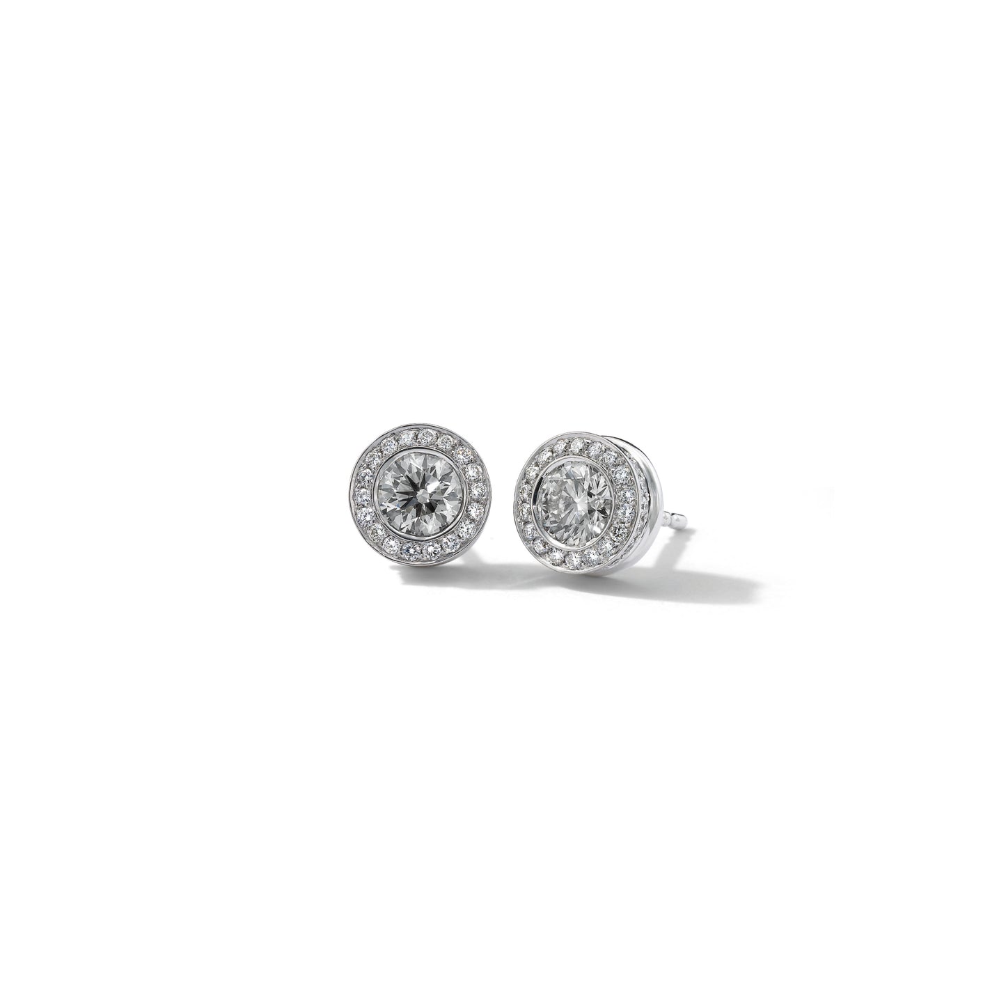 Ohrstecker , Weißgold • Diamant von Hans D. Krieger (412.6872.59.7)