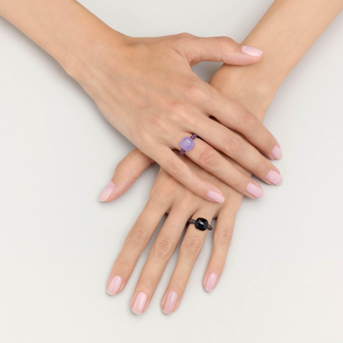 Ring Capri, Roségold • Diamant • Onyx von Pomellato (PAB1040O7000DBKON) Ring Capri, Roségold • Diamant • Onyx von Pomellato (PAB1040O7000DBKON)