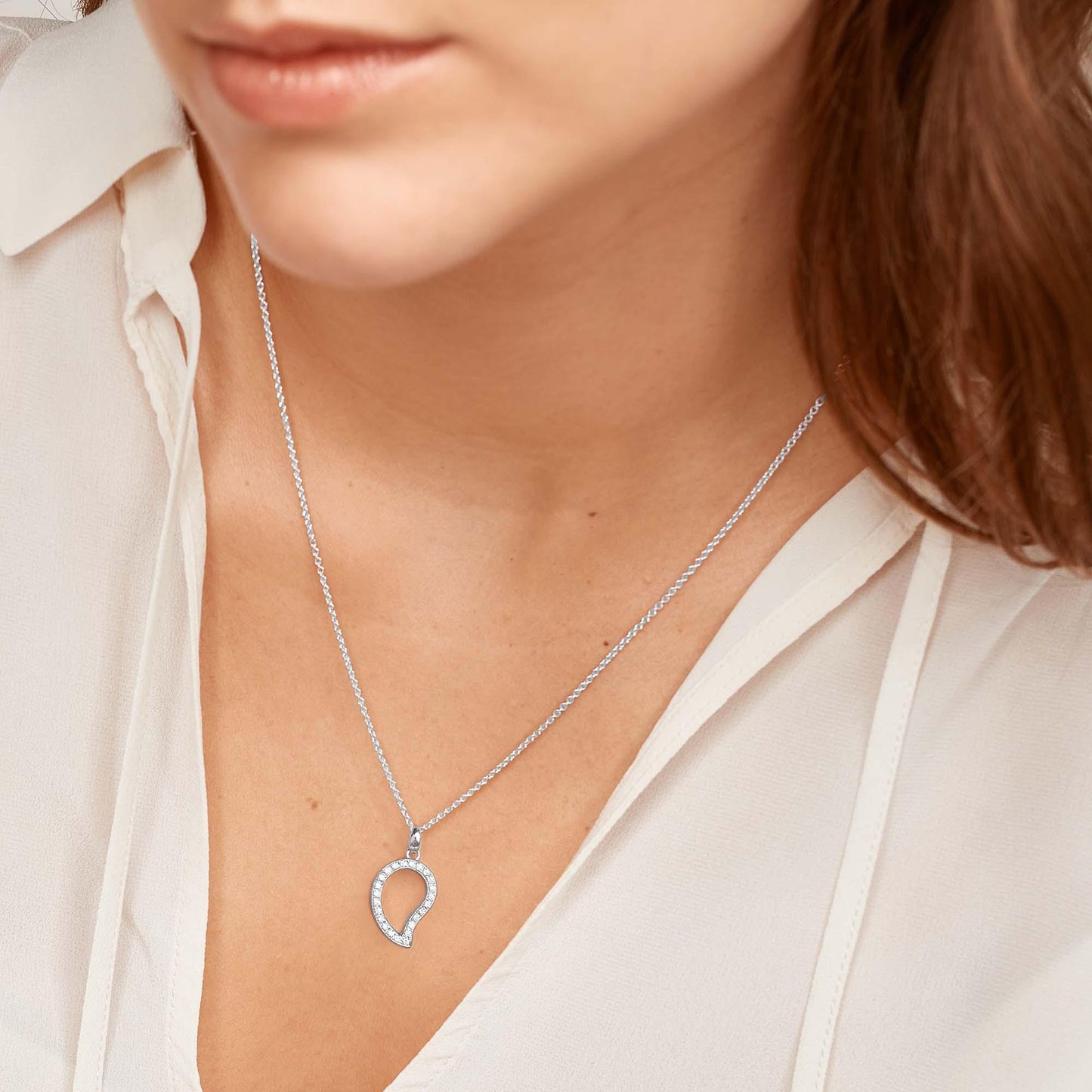 SIGNATURE Anhänger, Weißgold • Diamant von Tamara Comolli (P-Sig-s-pl-wg) SIGNATURE Anhänger, Weißgold • Diamant von Tamara Comolli (P-Sig-s-pl-wg)