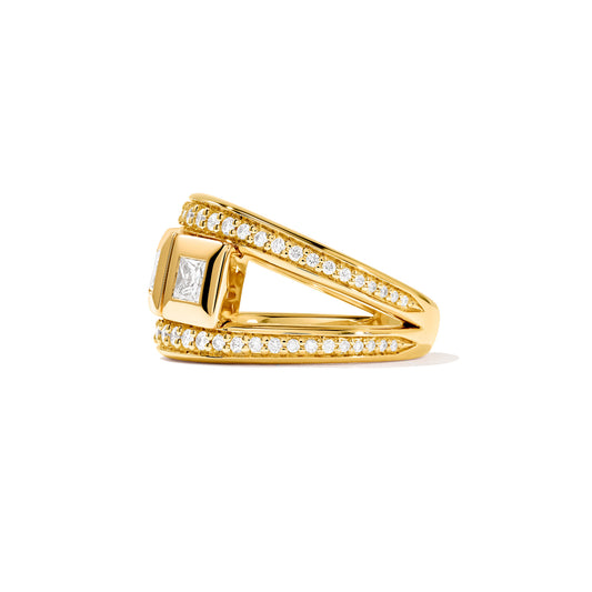 CURRICULUM VITAE Ring 3 mit Diamant Pavé small, Gelbgold von Tamara Comolli (R-CV3-s-Pr-p-yg) online kaufen