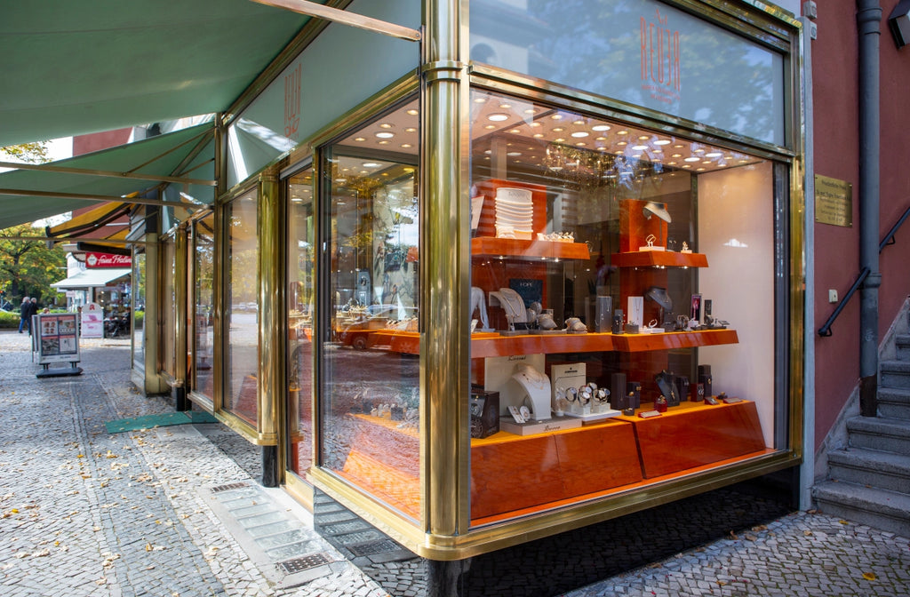 Juweliergeschäft in der Aussenansicht