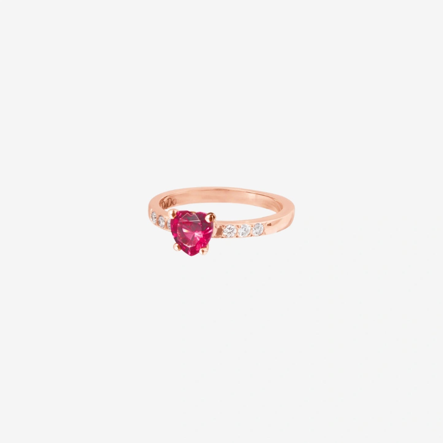 Ring Herz, Roségold • Diamant • Rubin von DoDo (DAC3001-HEART-DSR9R)