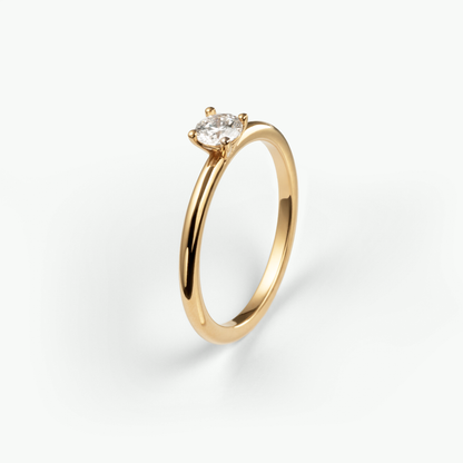 Bella Ring in Gelbgold von The Good Bling Berlin
