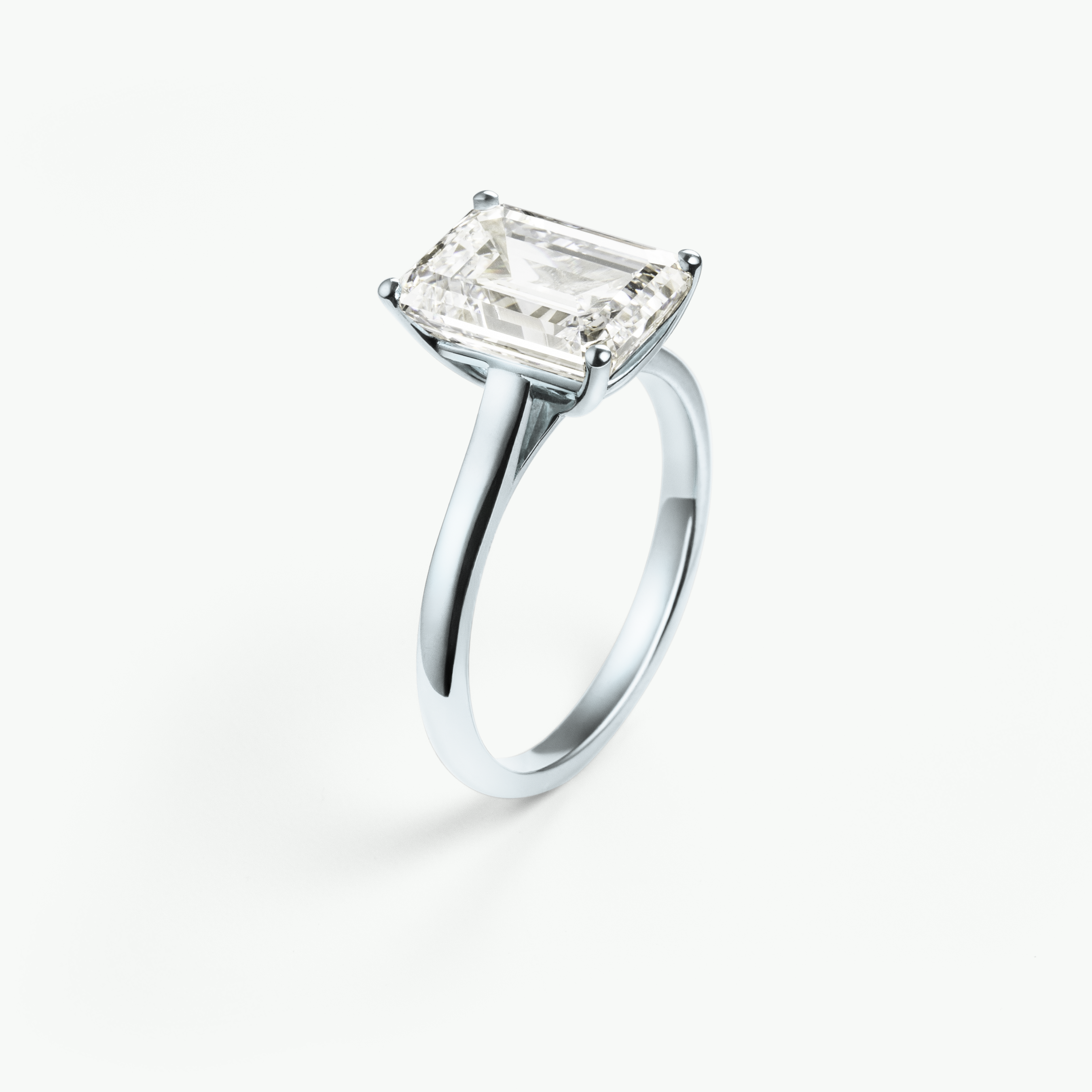 Carrie Ring in Gelbgold von The Good Bling Berlin