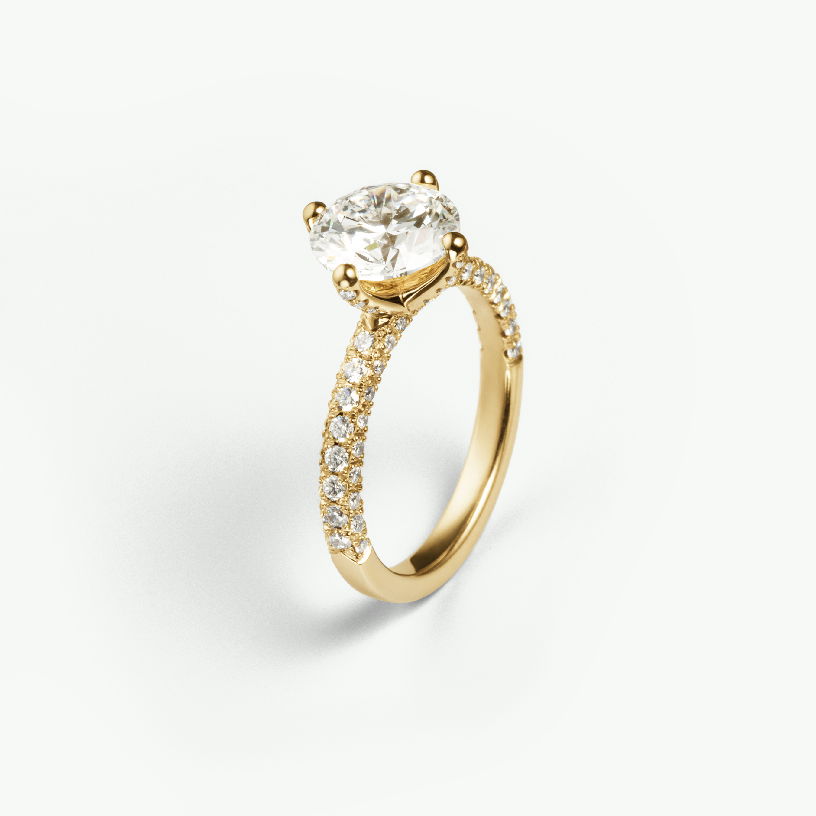 Freya Ring in Gelbgold von The Good Bling Berlin