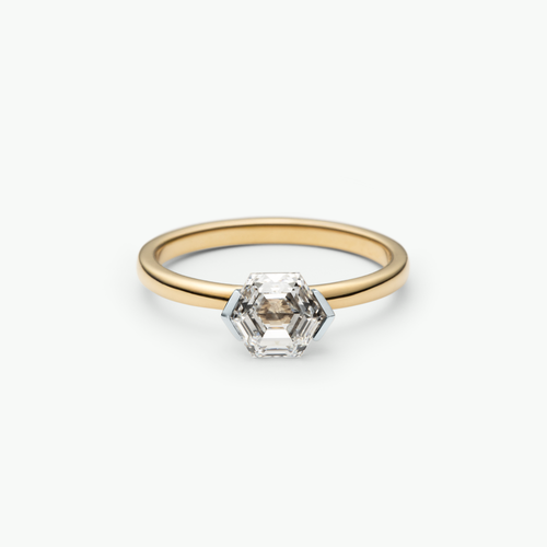 Meghan Ring in Gelbgold von The Good Bling Berlin