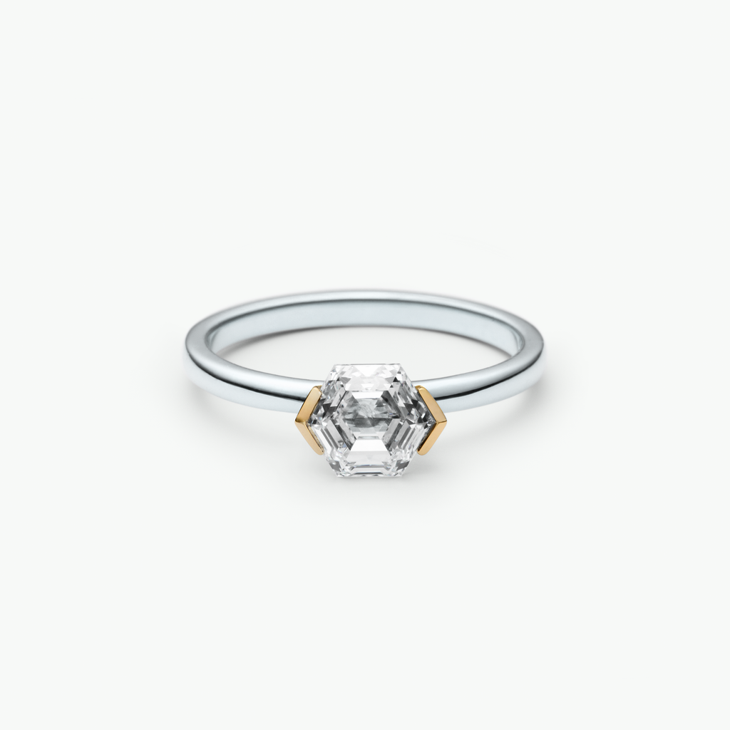Meghan Ring in Gelbgold von The Good Bling Berlin