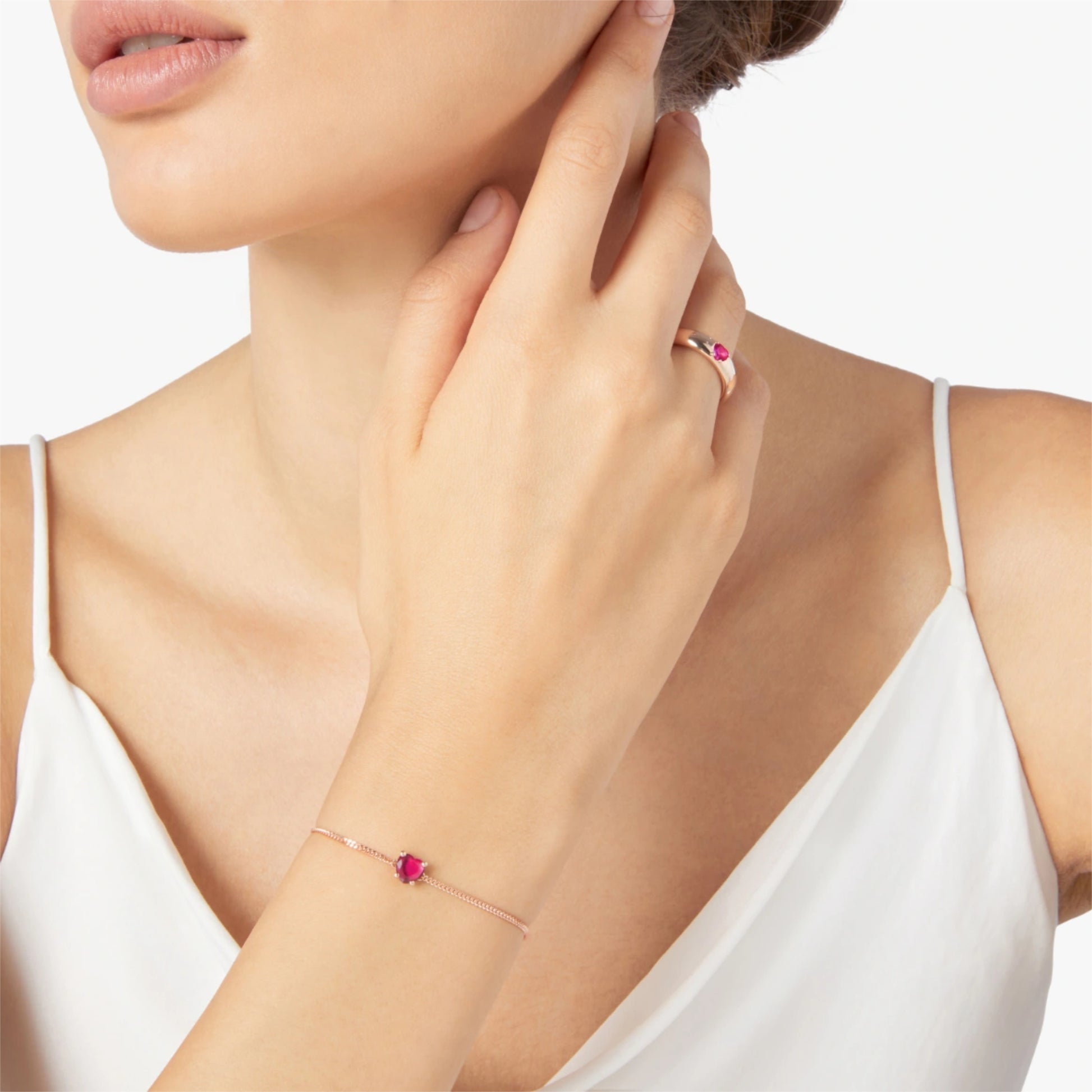 Armband Herz, Roségold • Rubin von DoDo (DBC3000-HEART-SR09R)