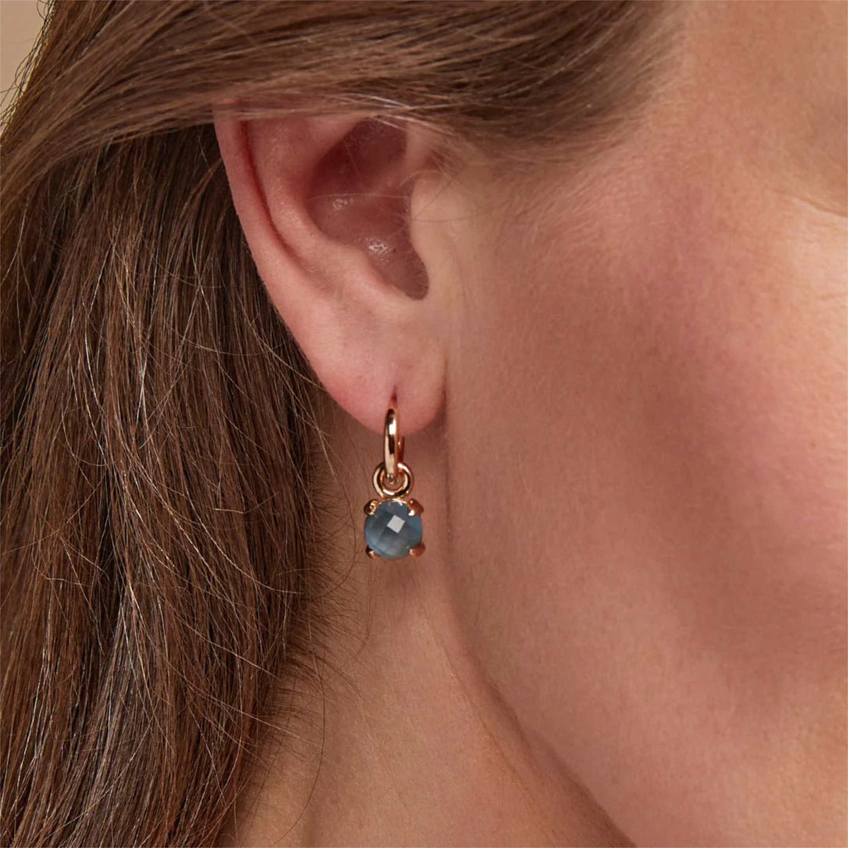 Bron Catch Ohrschmuck (8OR4798TLS) aus Roségold mit Topas