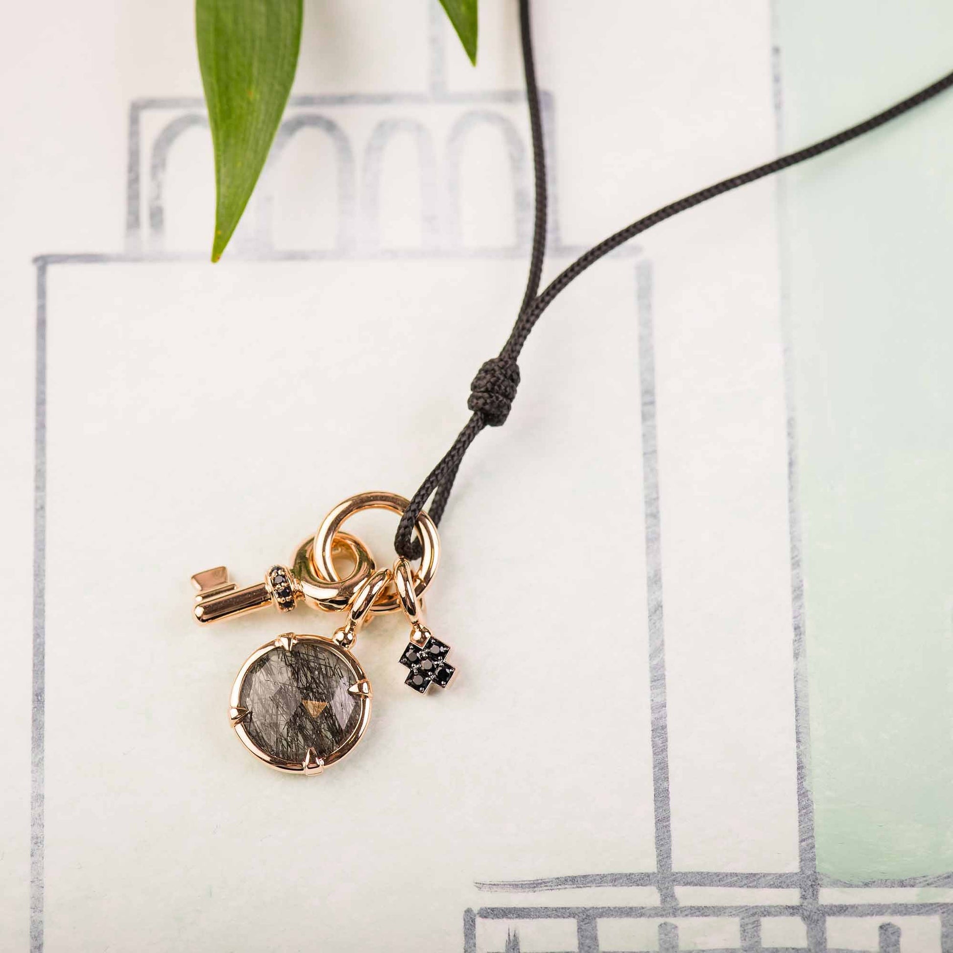 Joy Various Einhänger, Roségold • Diamant • Saphir von Bron (8HR3030ZK)