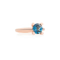 Bron Phlox Ring (8RR4531TL-1) aus Roségold mit Topas
