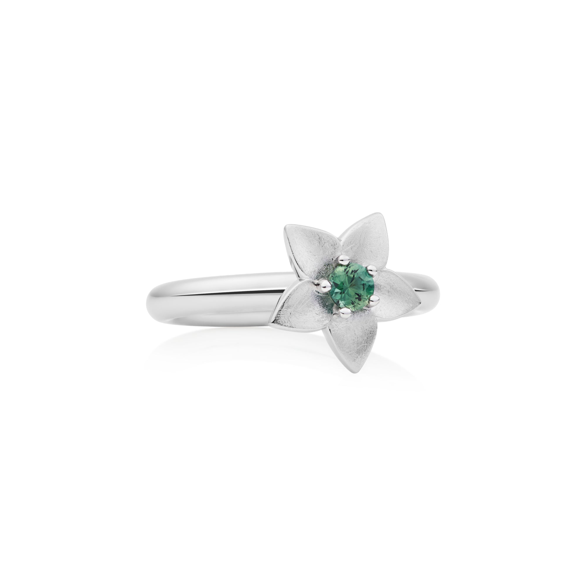 Bron Poppy Ring (8RW4916MGK) aus Weißgold mit Saphir