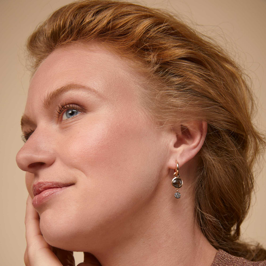 Bron Stardust Ohrschmuck (8OR4861BSBNK) aus Roségold mit Saphir
