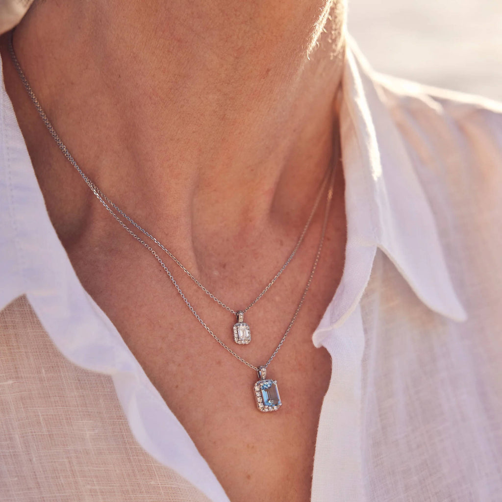 Capolavoro Collier Shades of Love - CO8BRW00646.0.30TW (30TW-SI-GIA) aus Weißgold mit Diamant und Smaragd