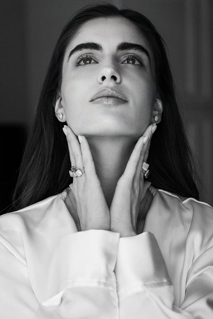 Luce Ohrring Triangel Diamant Pavé weiß, Roségold mit weißen Diamanten 0,45ct von Grimaldo Firenze online kaufen (Ref. LU-EA03PW-01)