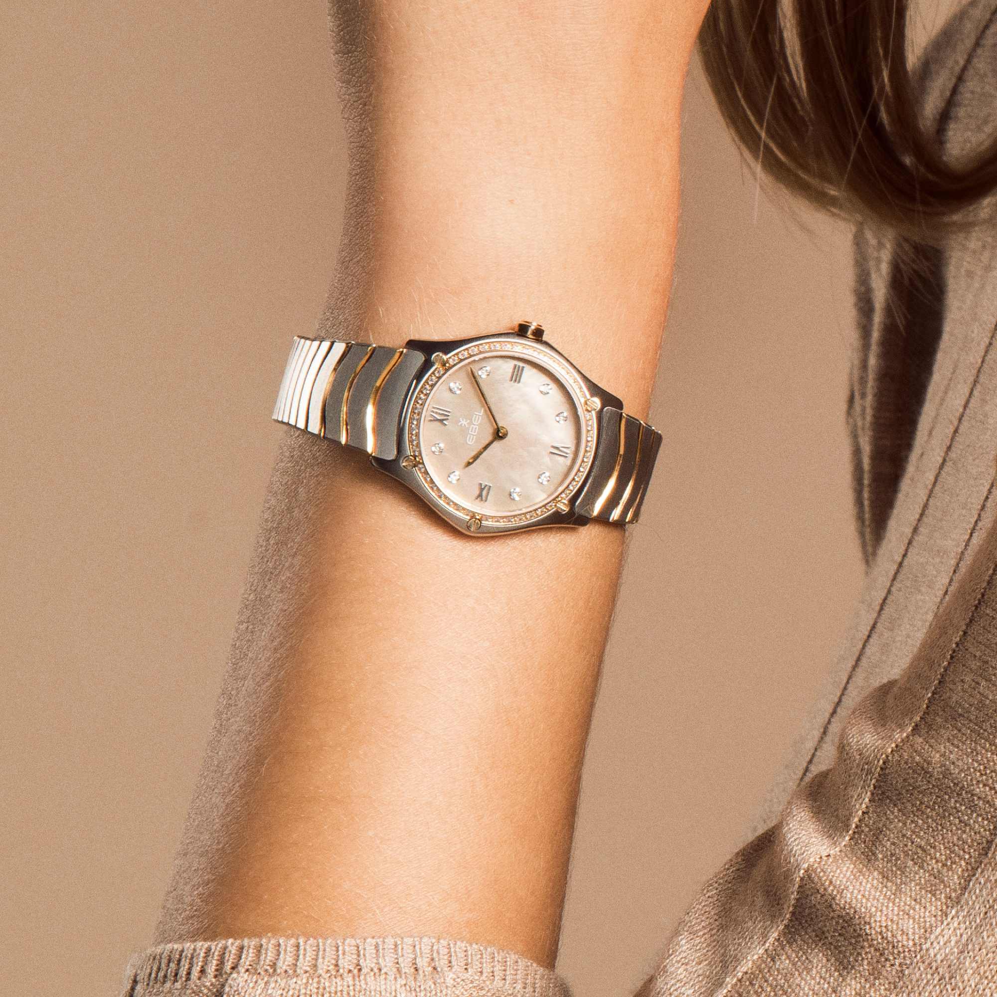 EBEL Sport Classic Lady (1216489A) aus Gelbgold, Edelstahl mit Diamant und Perlmutt
