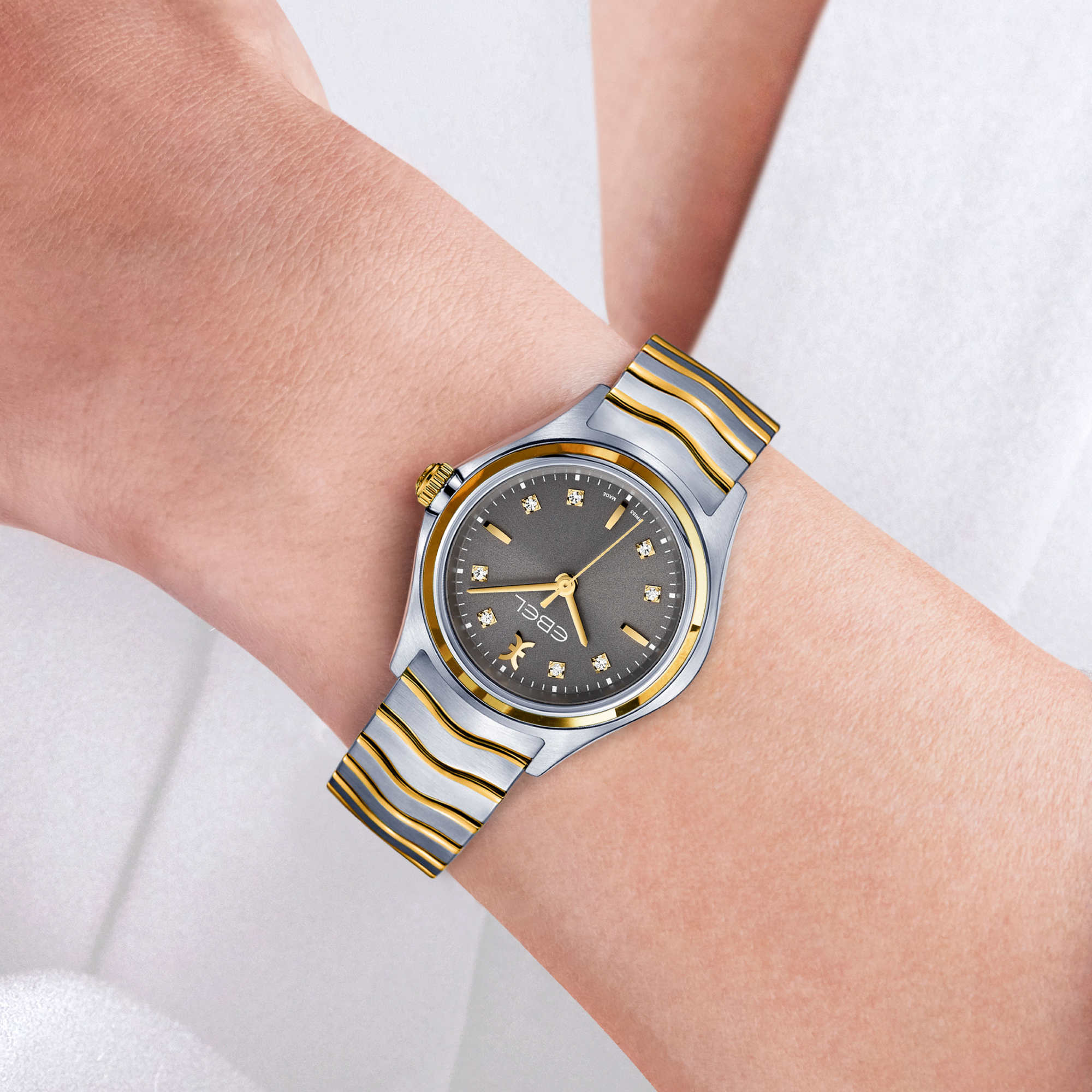 EBEL Wave Lady (1216283) aus Edelstahl mit Diamant und Quarz