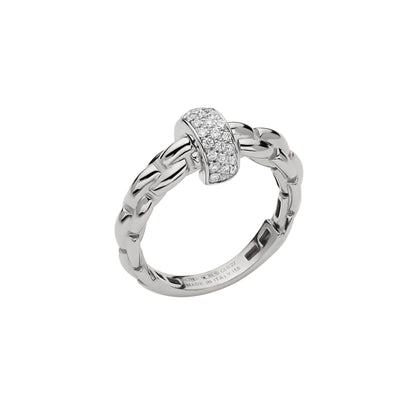 Eka Ring mit Pavébesatz, Weißgold • Diamant von FOPE (70710AX_PB_B_XBX_140)