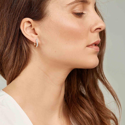 SIGNATURE Hoop Ohrringe small mit Diamant Pavé  18 K Roségold, Roségold • Diamant von Tamara Comolli (E-Ho-s-p-rg)