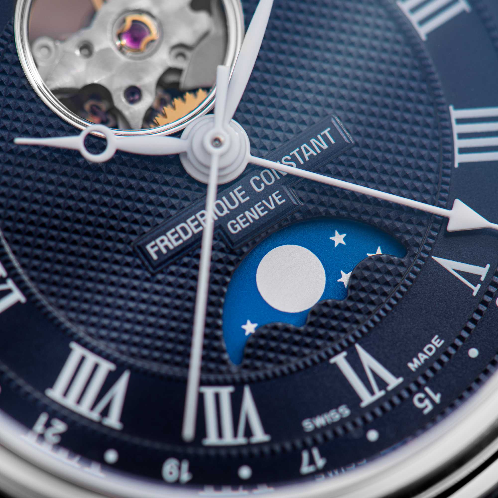 Frederique Constant Classics Heart Beat Moonphase Date (FC-335MCNW4P26) aus Leder, Edelstahl