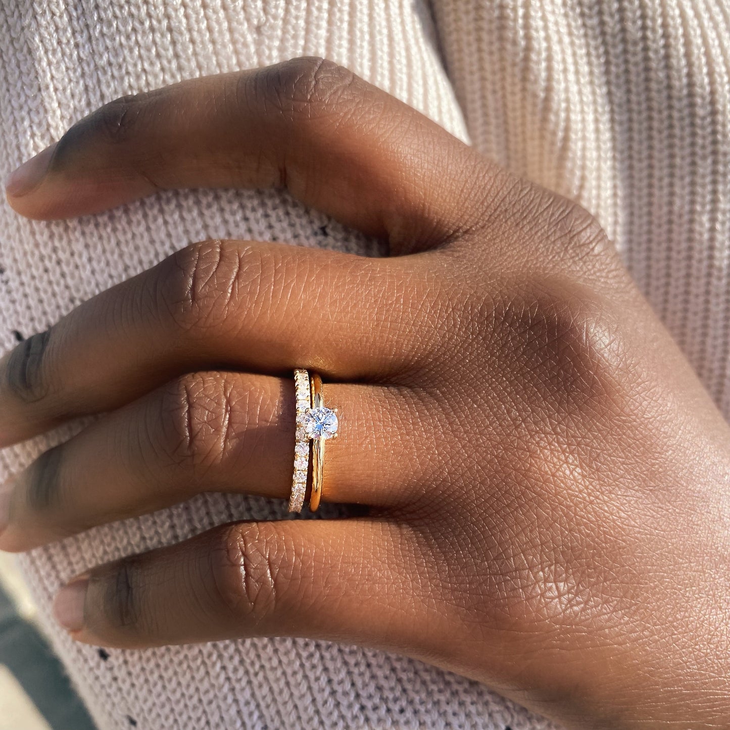 Harry Ring aus recyceltem Gold mit Labordiamanten - Luxusschmuck aus Berlin von The Good Bling