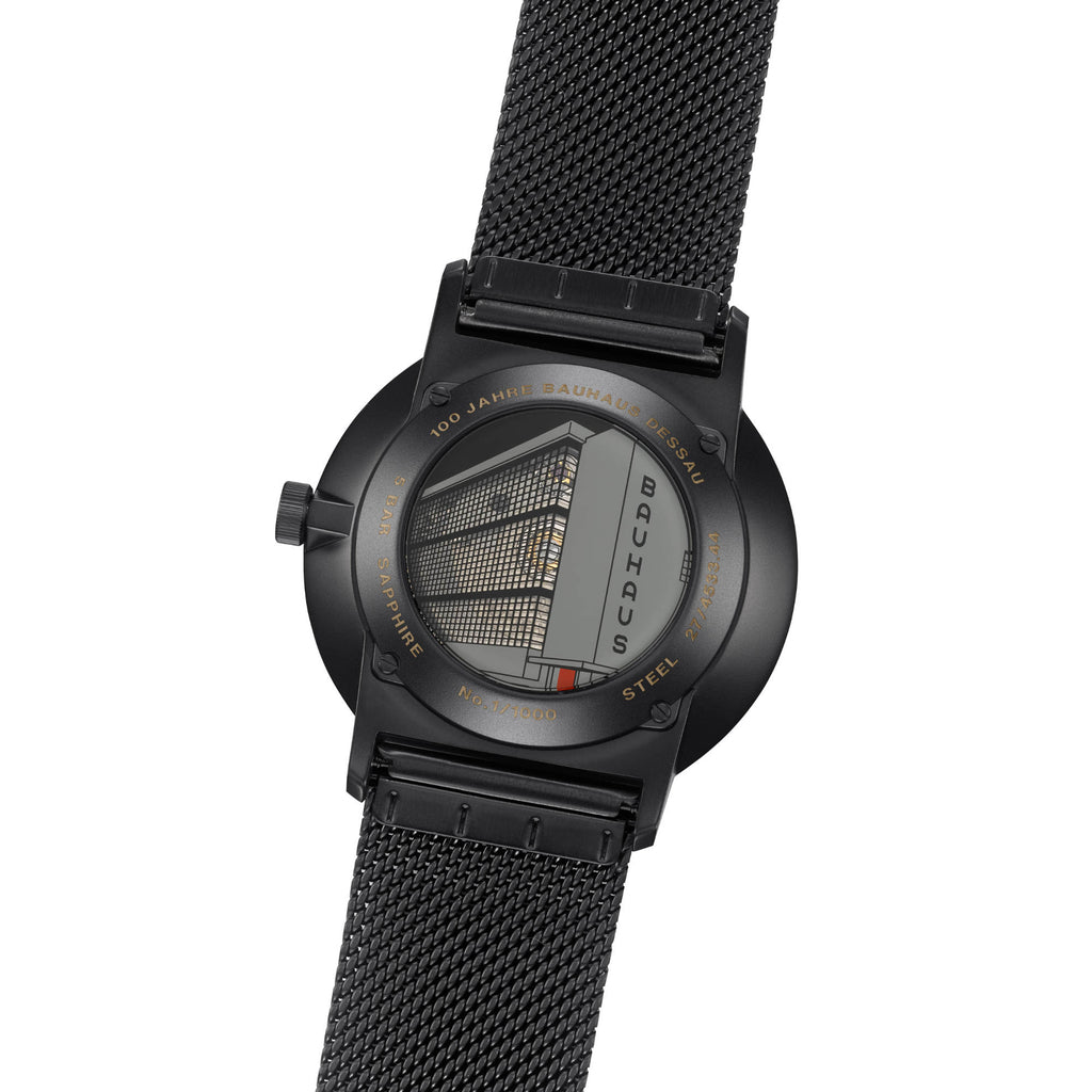 Junghans Form A Bauhaus Edition - 27/4533.44 (44) aus Edelstahl