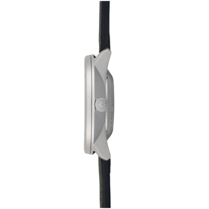 FORM A Titan, Titan von Junghans (27/2001.00)