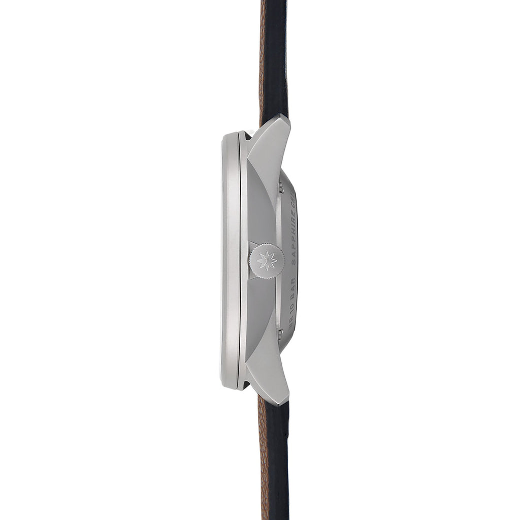 Junghans FORM A Titan - 27/2002.00 (00) aus Titan, Leder