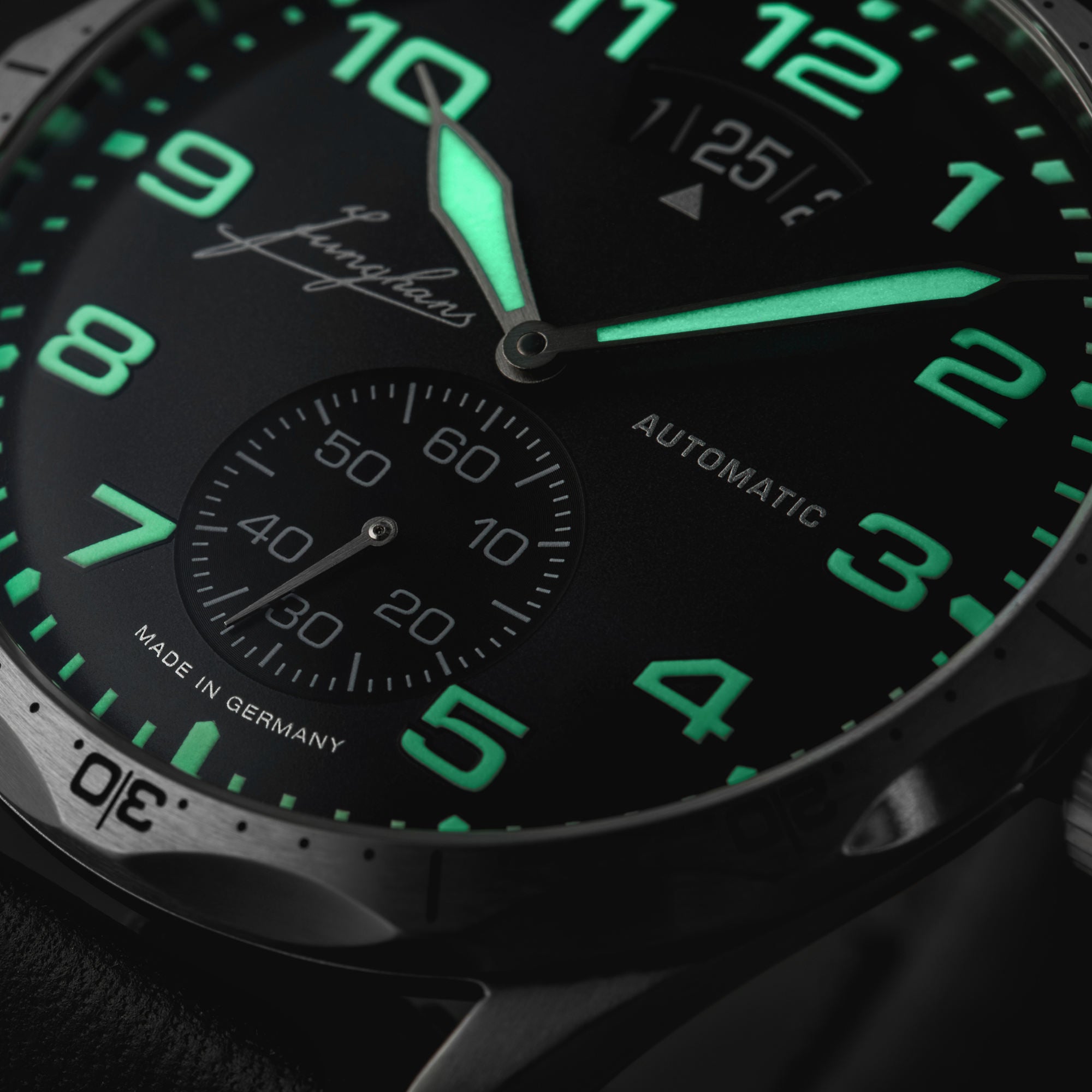 Junghans Pilot Chronoscope - 27/4490.00 (00) aus Edelstahl