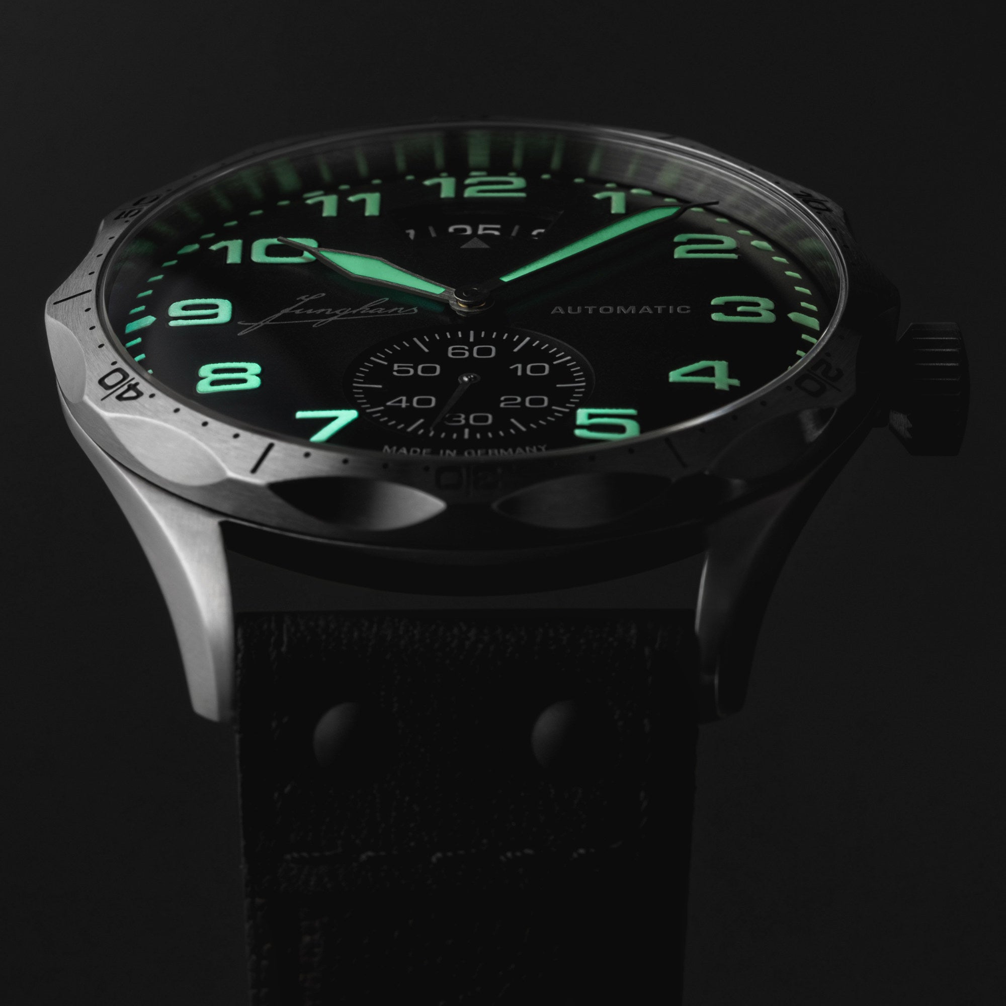 Junghans Pilot Chronoscope - 27/4490.00 (00) aus Edelstahl