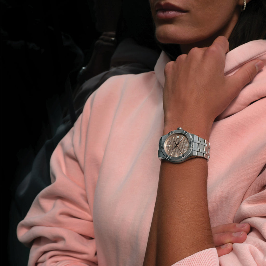 Maurice Lacroix Aikon Automatic 39 mm (AI6007-SS002-731-1) aus Edelstahl