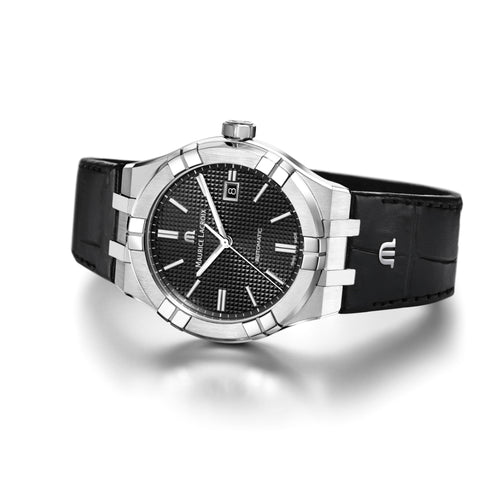 Maurice Lacroix Aikon Automatic Date 42mm (AI6008-SS001-330-1) aus Leder, Edelstahl