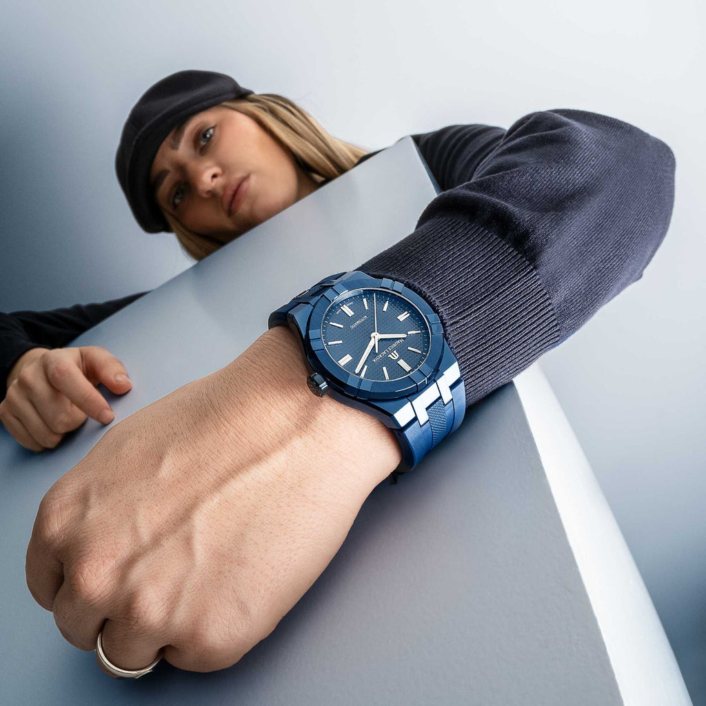 Maurice Lacroix Aikon Automatic Blue PVD Limited Edition 39mm (AI6007-PVC00-430-4) aus Edelstahl