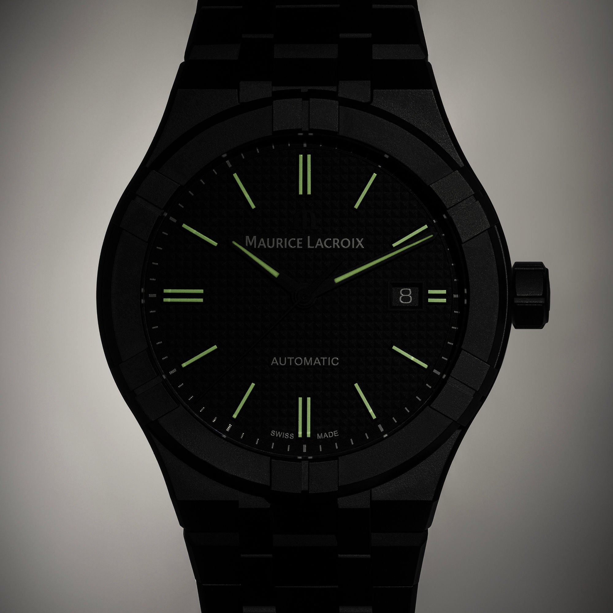 Maurice Lacroix Aikon Automatic Ceramic 42 mm (AI6008-CRM22-330-2)