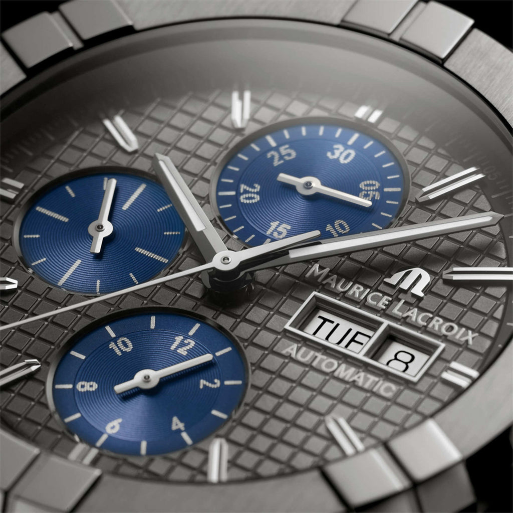 Maurice Lacroix Aikon Automatic Chronograph (AI6038-TT030-330-2) aus Titan
