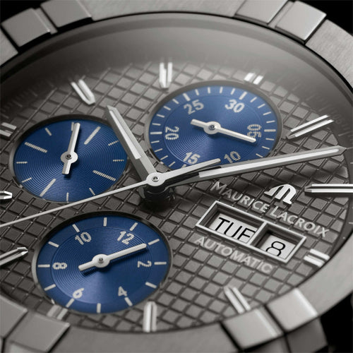 Maurice Lacroix Aikon Automatic Chronograph (AI6038-TT030-330-2) aus Titan